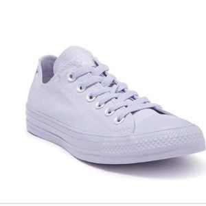 Converse lilac size 10 sneakers